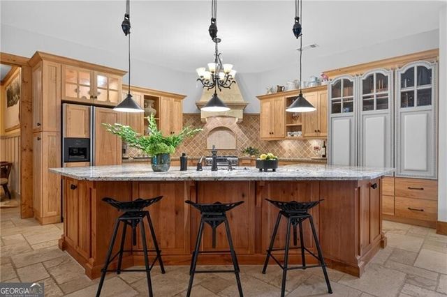 625 Willeo Road, Roswell, GA 30075