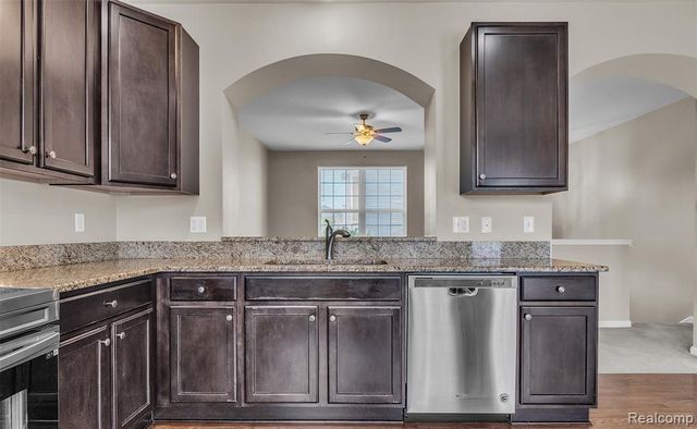 44656 Ellery Lane, Novi, MI 48377