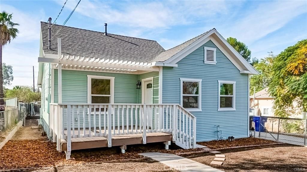 2510 10th, Riverside, CA 92507