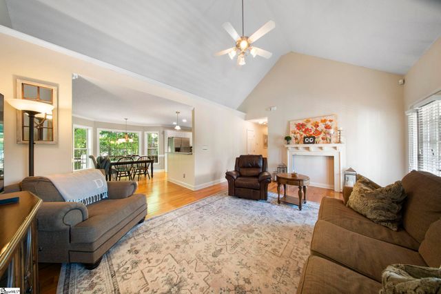 819 N Alderwood Road, Woodruff, SC 29388