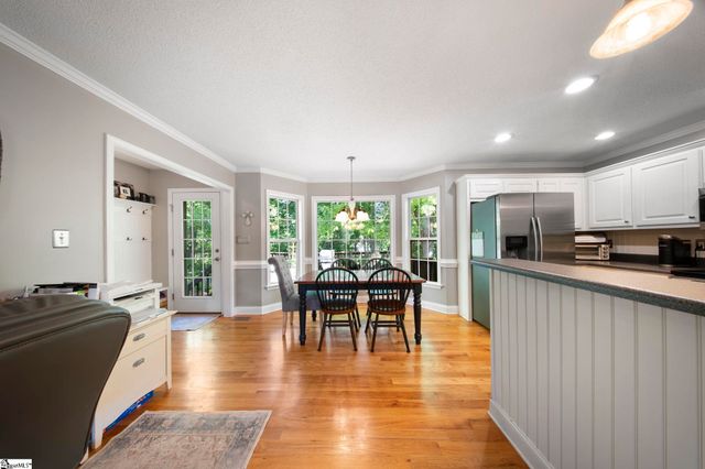 819 N Alderwood Road, Woodruff, SC 29388