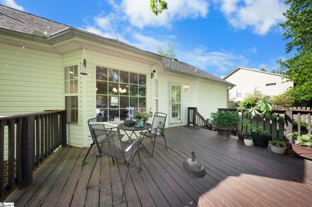 819 N Alderwood Road, Woodruff, SC 29388