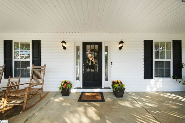 819 N Alderwood Road, Woodruff, SC 29388