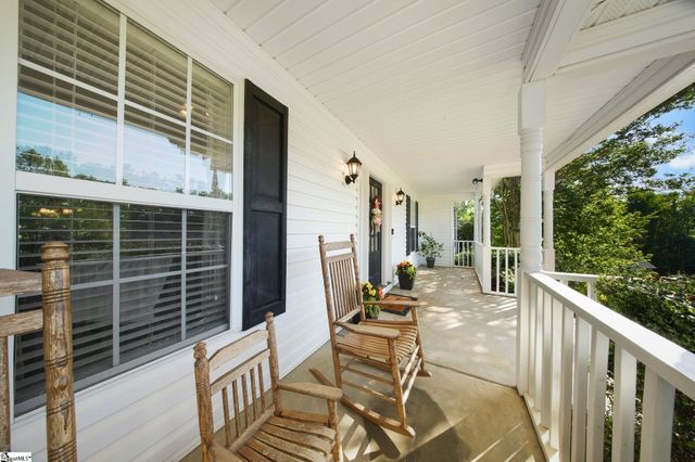 819 N Alderwood Road, Woodruff, SC 29388