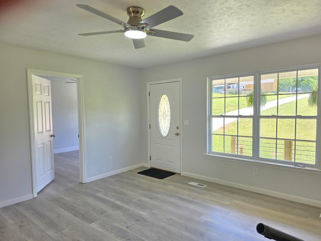 207 Millsap Road, Lafayette, GA 30728