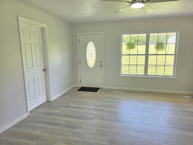 207 Millsap Road, Lafayette, GA 30728