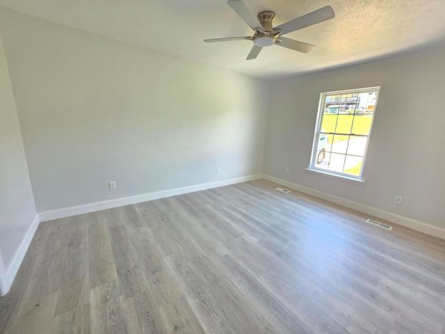 207 Millsap Road, Lafayette, GA 30728
