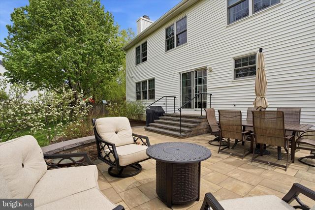 1008 CANTER CIR, New Hope, PA 18938