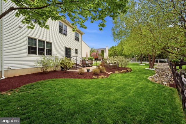 1008 CANTER CIR, New Hope, PA 18938