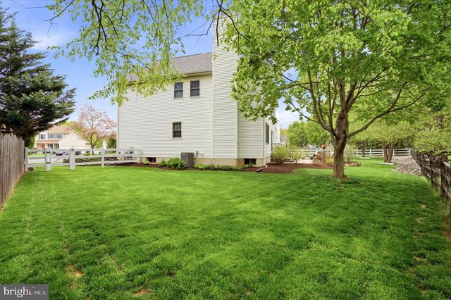 1008 CANTER CIR, New Hope, PA 18938