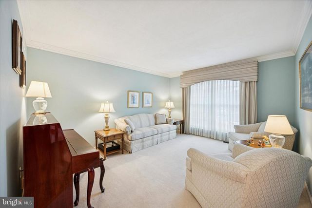 1008 CANTER CIR, New Hope, PA 18938