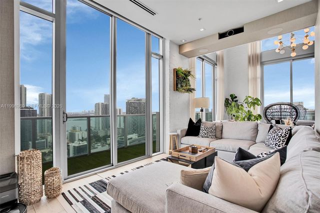 3301 NE 1st Ave PH-2, Miami, FL 33137