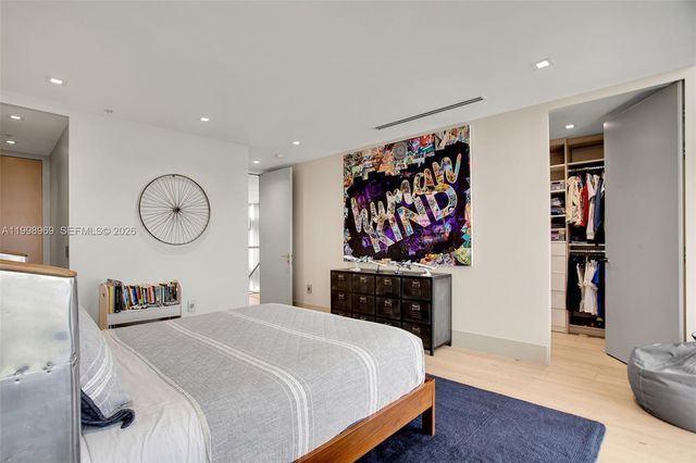 3301 NE 1st Ave PH-2, Miami, FL 33137