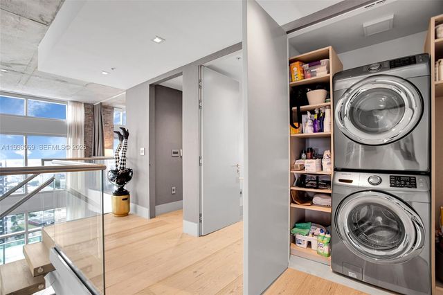 3301 NE 1st Ave PH-2, Miami, FL 33137