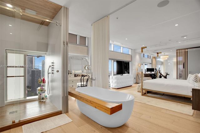 3301 NE 1st Ave PH-2, Miami, FL 33137