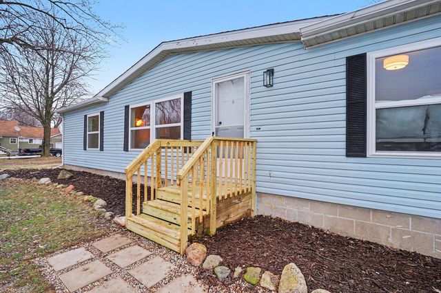 4143 Fillmore Road, Holland, MI 49423