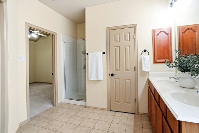 1821 Vintage Drive, Corinth, TX 76210