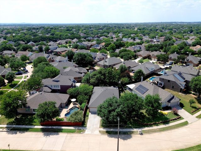 1821 Vintage Drive, Corinth, TX 76210