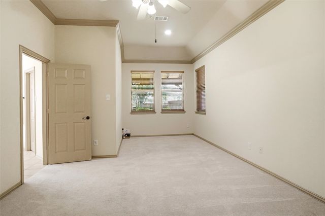 1821 Vintage Drive, Corinth, TX 76210