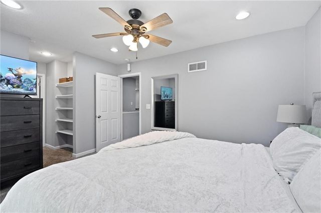 5108 E 39th Street, Kansas City, MO 64128