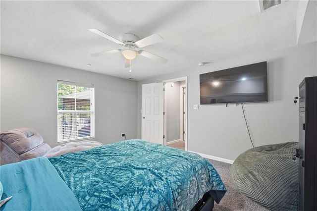 5108 E 39th Street, Kansas City, MO 64128