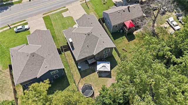 5108 E 39th Street, Kansas City, MO 64128