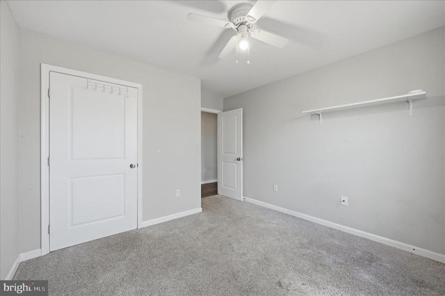 1220 LAKEVIEW DR, Cross Junction, VA 22625