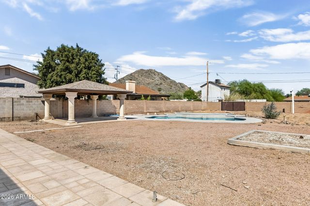 12833 N 22ND Street, Phoenix, AZ 85022