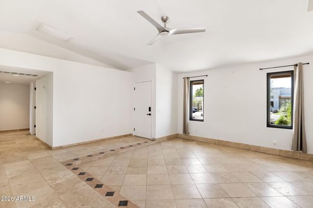 12833 N 22ND Street, Phoenix, AZ 85022