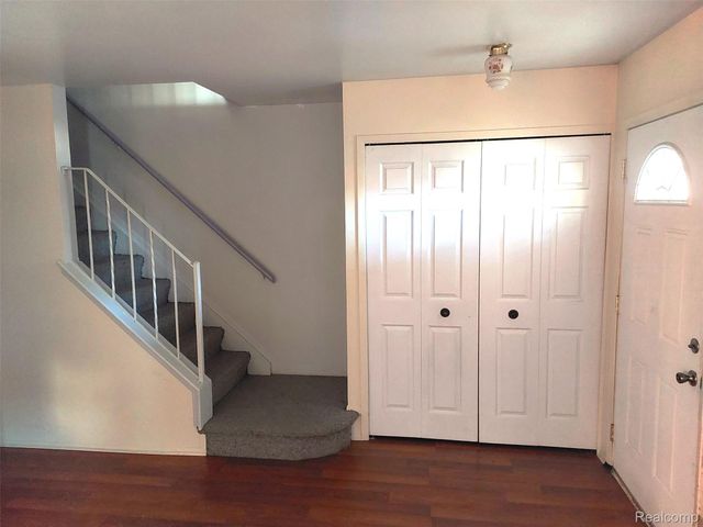 6907 Harvard Lane, Canton Charter Township, MI 48187