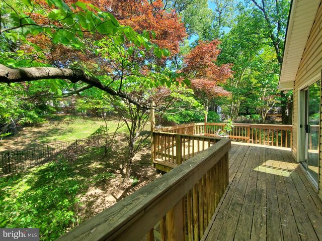 1122 CRESTVIEW DR, Annapolis, MD 21409
