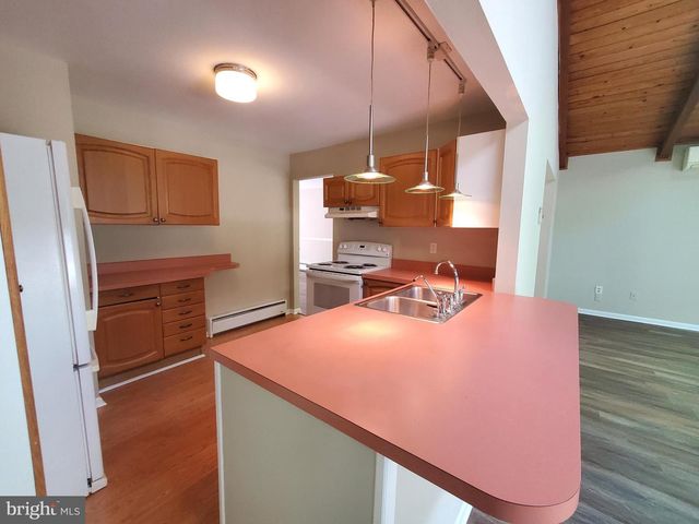 1122 CRESTVIEW DR, Annapolis, MD 21409