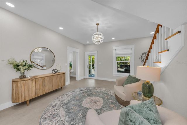 1611 HYDE PARK STREET, Sarasota, FL 34239