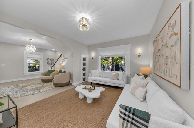 1611 HYDE PARK STREET, Sarasota, FL 34239