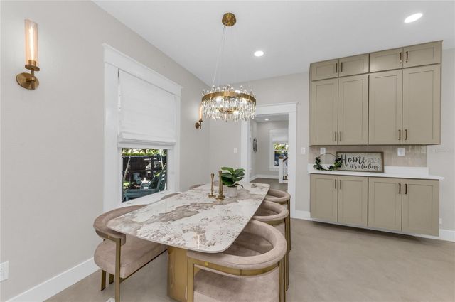 1611 HYDE PARK STREET, Sarasota, FL 34239