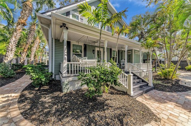 1611 HYDE PARK STREET, Sarasota, FL 34239
