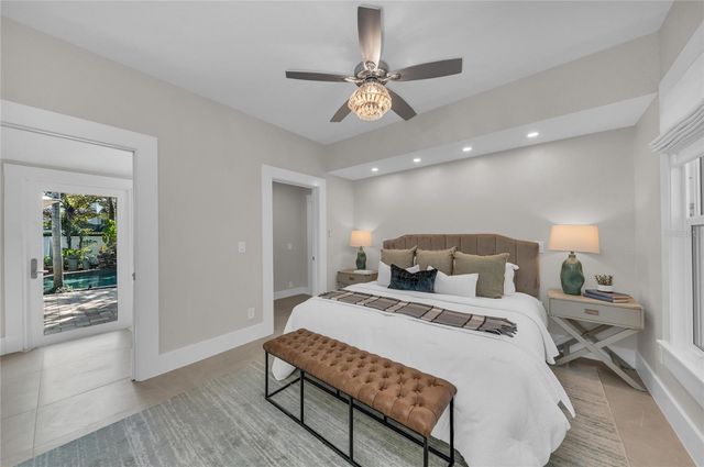 1611 HYDE PARK STREET, Sarasota, FL 34239