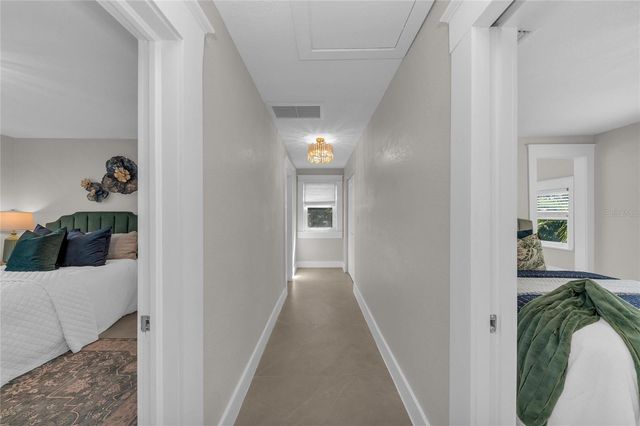 1611 HYDE PARK STREET, Sarasota, FL 34239