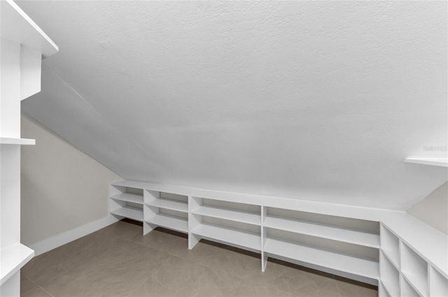 1611 HYDE PARK STREET, Sarasota, FL 34239