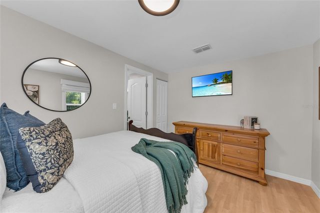 1611 HYDE PARK STREET, Sarasota, FL 34239