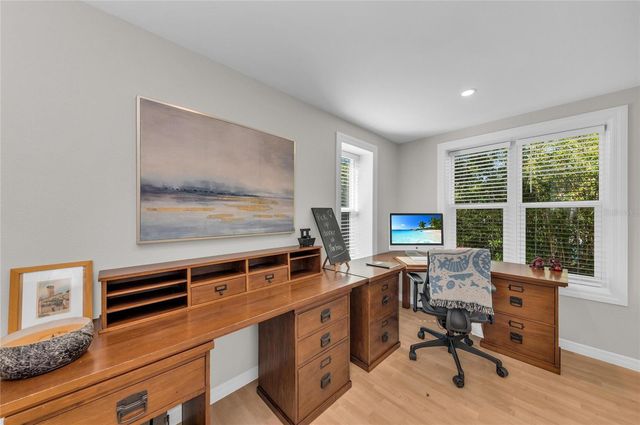 1611 HYDE PARK STREET, Sarasota, FL 34239