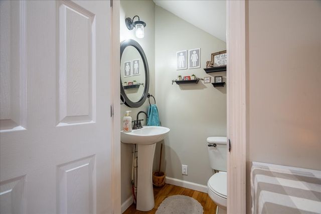 226 Nash Rd, Summertown, TN 38483