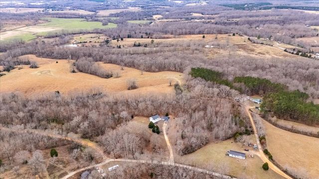 226 Nash Rd, Summertown, TN 38483