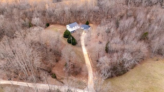 226 Nash Rd, Summertown, TN 38483