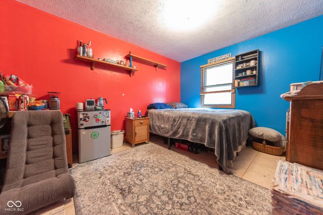 450 S County Road 90 W, North Vernon, IN 47265