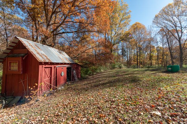 450 S County Road 90 W, North Vernon, IN 47265