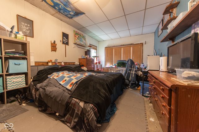 450 S County Road 90 W, North Vernon, IN 47265