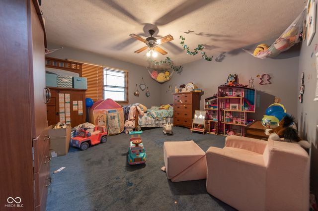 450 S County Road 90 W, North Vernon, IN 47265