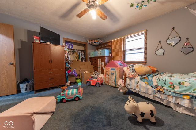 450 S County Road 90 W, North Vernon, IN 47265