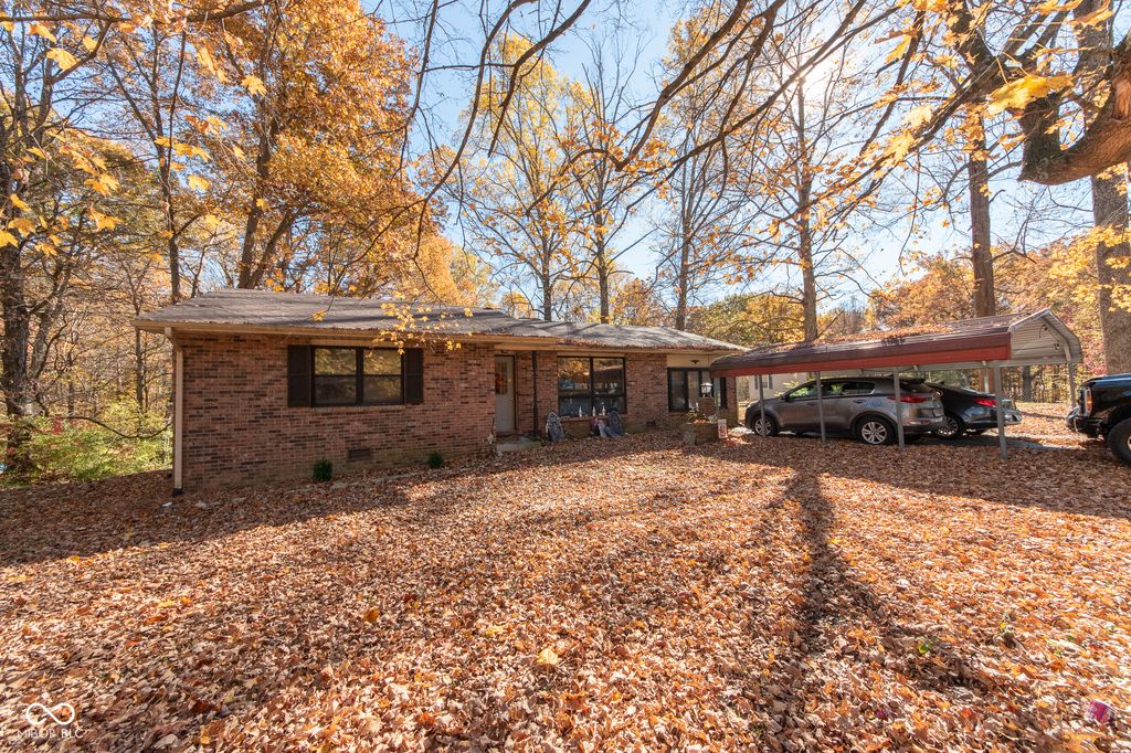 450 S County Road 90 W, North Vernon, IN 47265